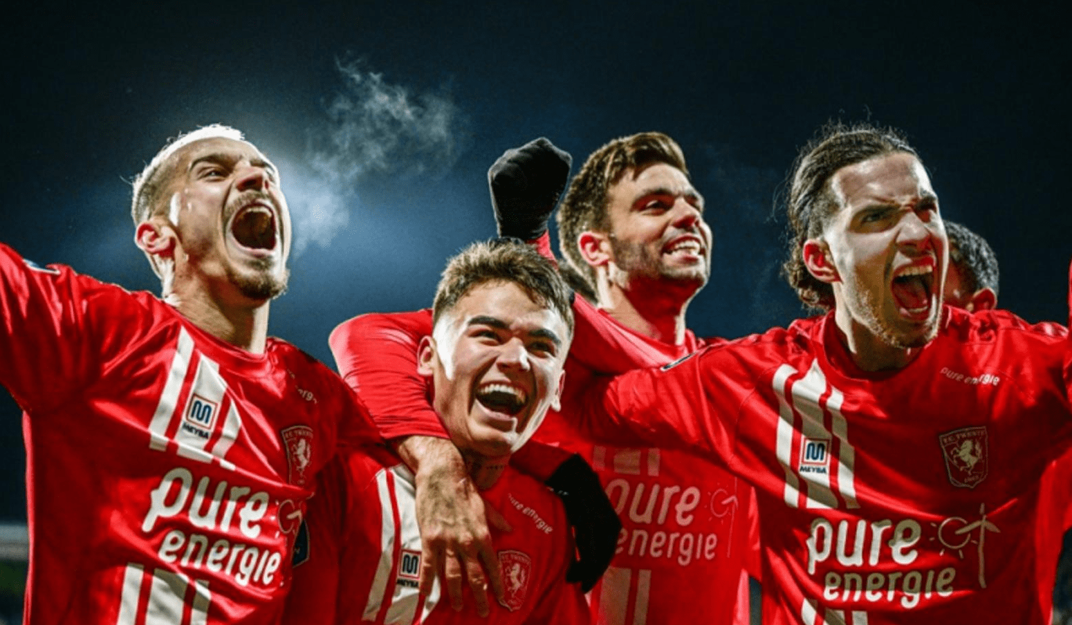 包含创意十足!欧预赛嘉宾赛事精彩纷呈的词条 包含创意十足!欧预赛嘉宾赛事精彩纷呈的词条