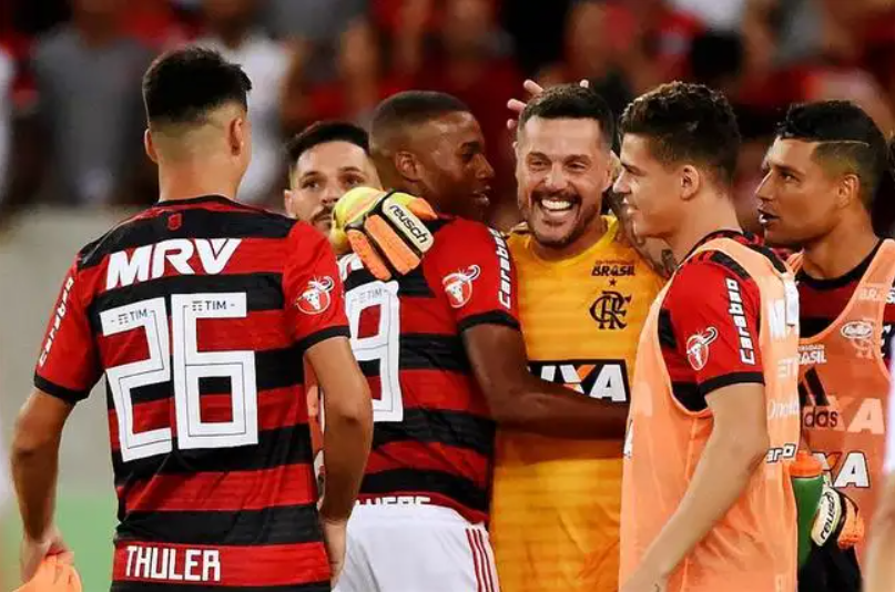 世俱杯2025-战意十足:弗拉门戈世俱杯热身赛回顾