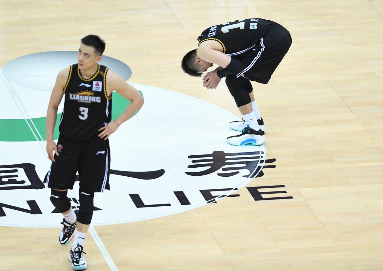 辽宁男篮客场失利,迎来挑战 辽宁男篮客场失利,迎来挑战