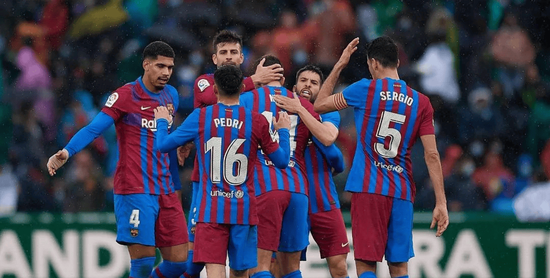 巴伦西亚主帅换帅，球队注入新活力