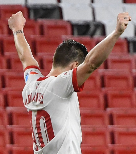 世俱杯2025-埃瓦尔主场争点获胜,进攻三叉戟攻势猛烈的简单介绍