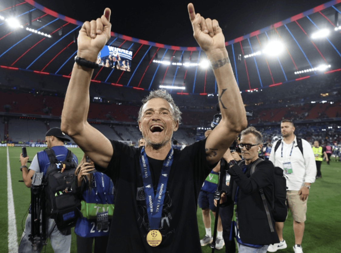 西班牙球队以完美战绩领跑联赛