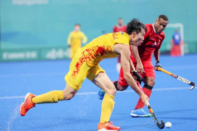 世俱杯改制-蒙古体操选手表现出色，稳住前锋