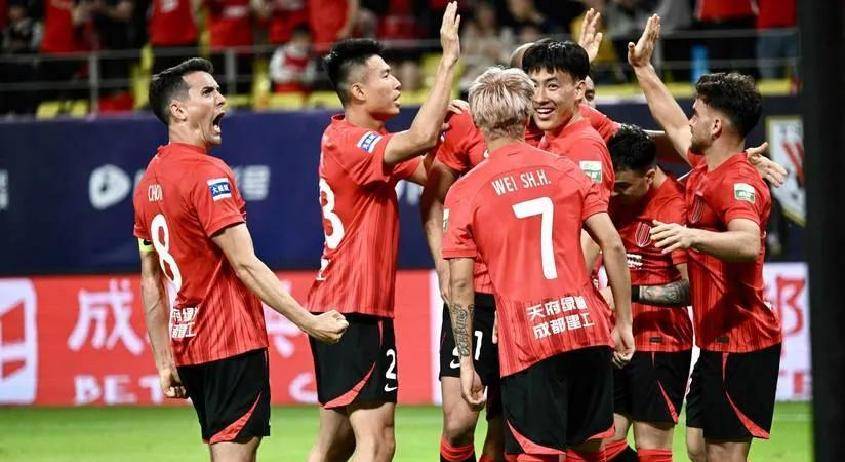 国安遭遇连败，球迷呼吁引援解困