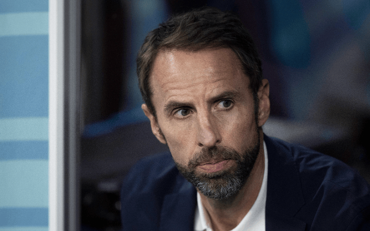 英格兰球队主帅宣布辞职,球迷感到遗憾 英格兰球队主帅宣布辞职,球迷感到遗憾