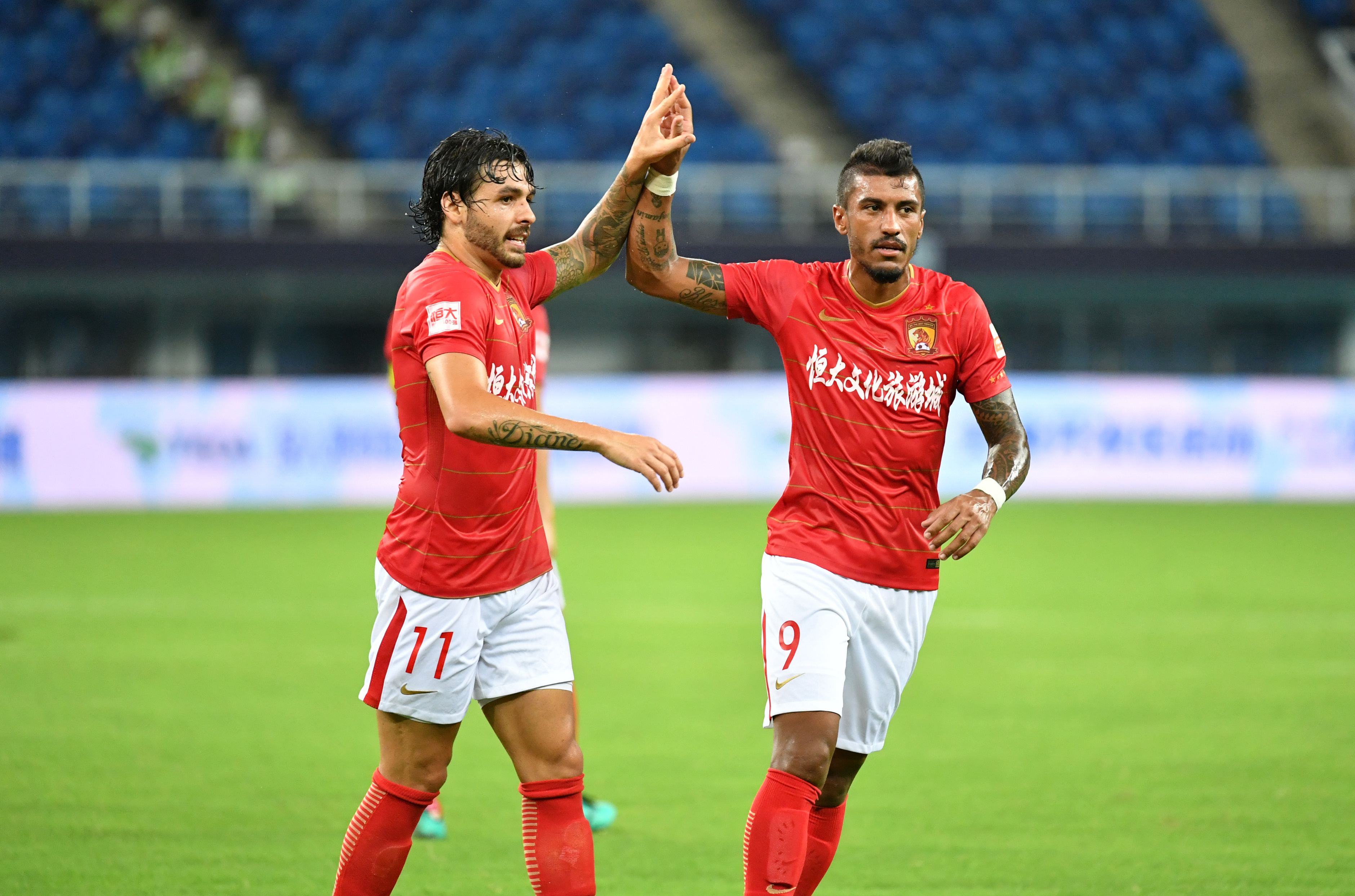 世俱杯时间-恒大战平泰达,双方角逐激烈令人期待