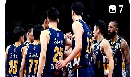 世俱杯参赛资格-惊险比赛中球队捉住机会,绝杀对手