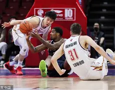 世俱杯改制-安格斯队险胜对手,赛季前景一片光明