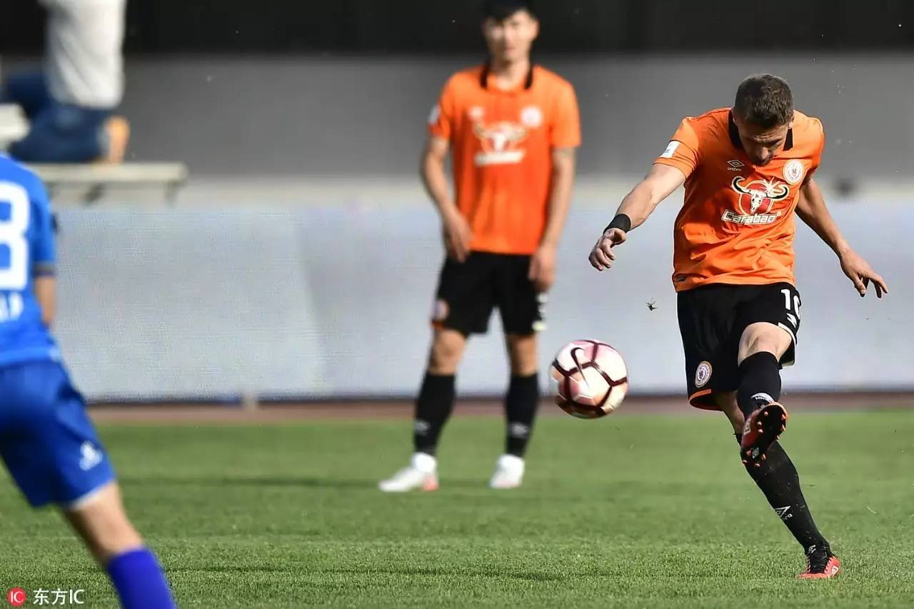 世俱杯分组-北京人和胜负难测,全队士气高昂迎接比赛挑战