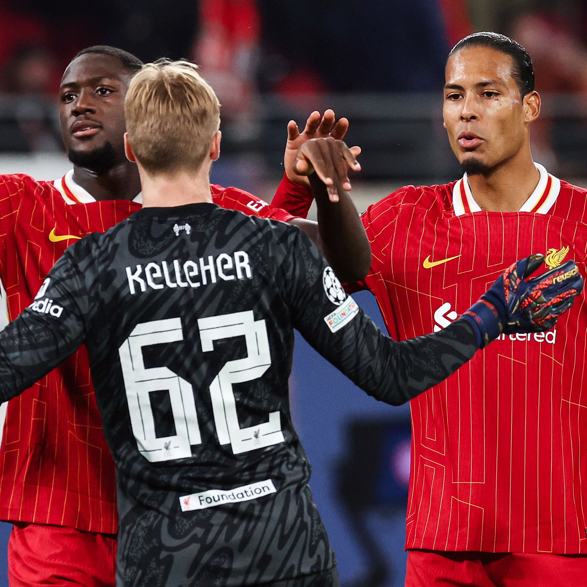 利物浦胜利晋级,欧冠赛场再创辉煌 利物浦胜利晋级,欧冠赛场再创辉煌