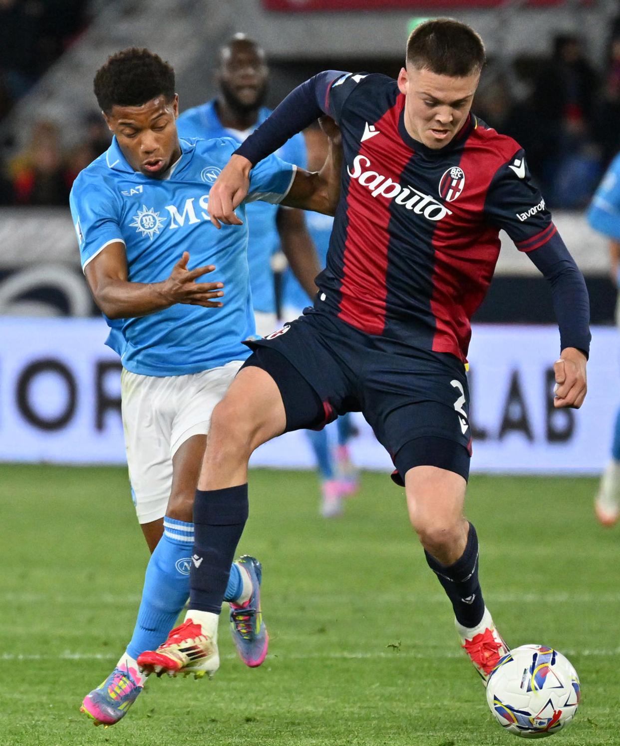 那不勒斯主场迎战博洛尼亚，争取主场取胜的简单介绍