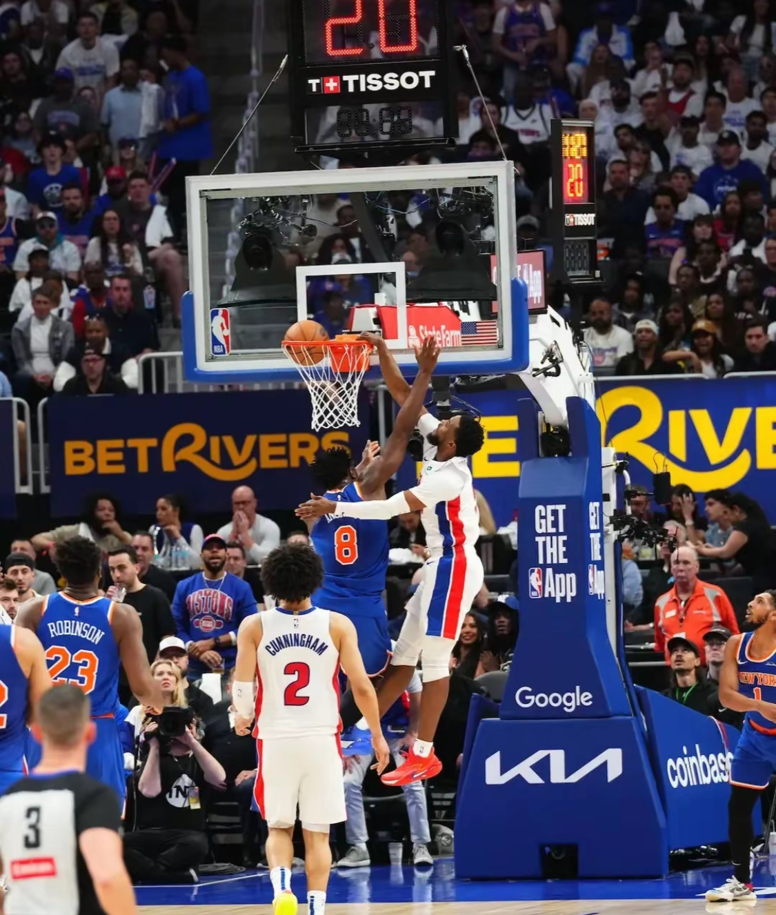 世俱杯参赛资格-关于尼克斯负于公牛遭遇首败的信息