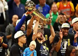 勇士队再制霸一切,东西强者巧逢 勇士队再制霸一切,东西强者巧逢