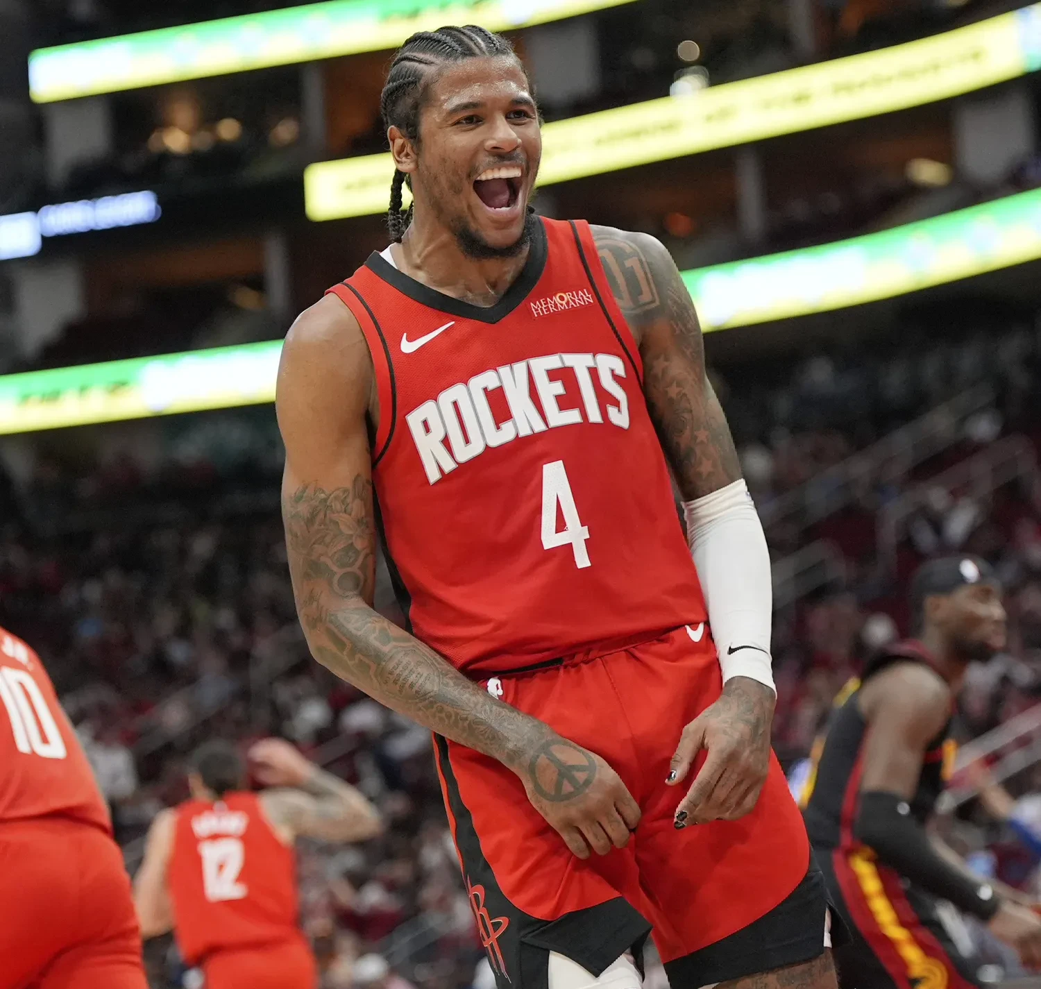 世俱杯分组-火箭惊险胜雷霆晋级西部联盟半决赛