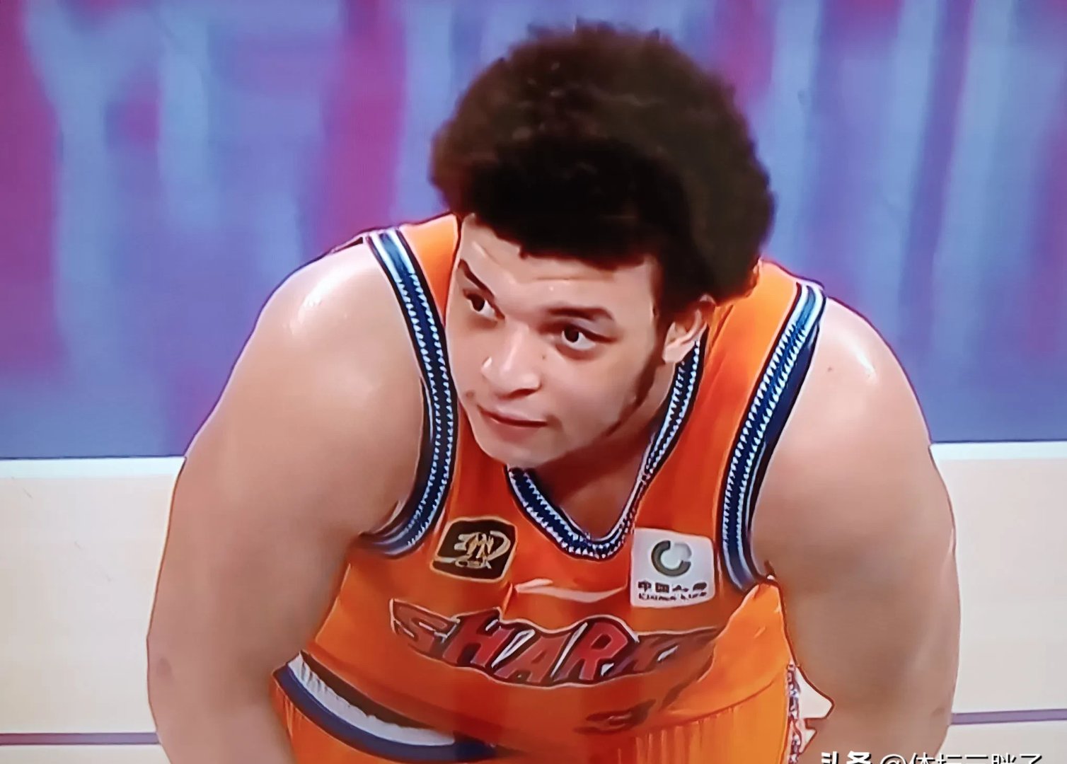 上海队在困难时刻逆转胜利，球员豪言下场必胜