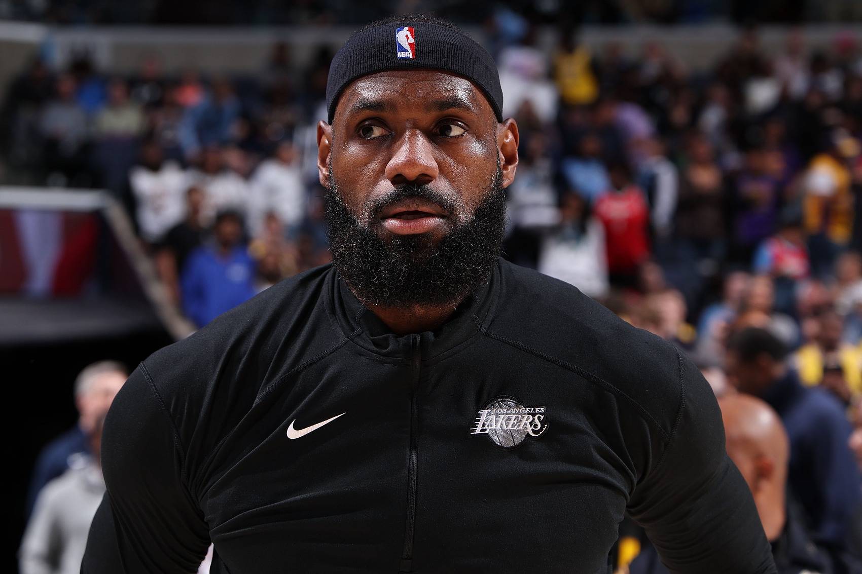 世俱杯冠军-热火队主帅詹姆斯谈未来,承诺冲击总冠军