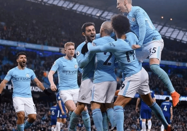 包含曼城主场大胜埃弗顿,继续保持不败战绩的词条 包含曼城主场大胜埃弗顿,继续保持不败战绩的词条