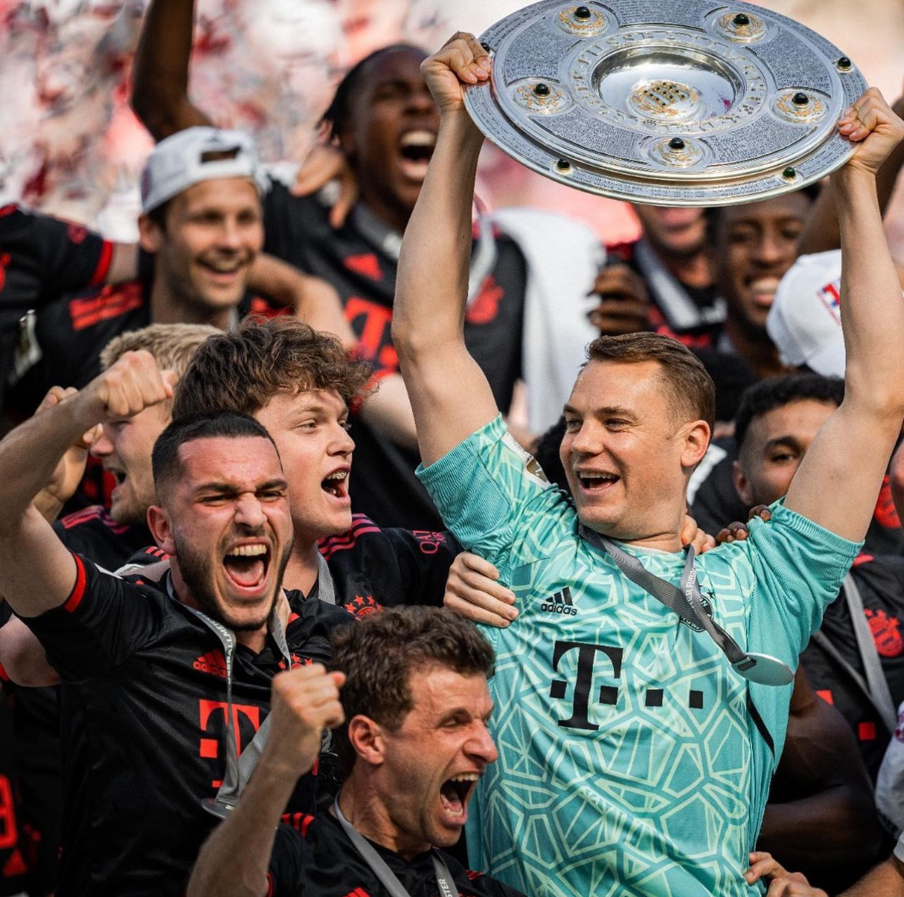 拜仁逆转墨西哥，伊布扛起全队的简单介绍