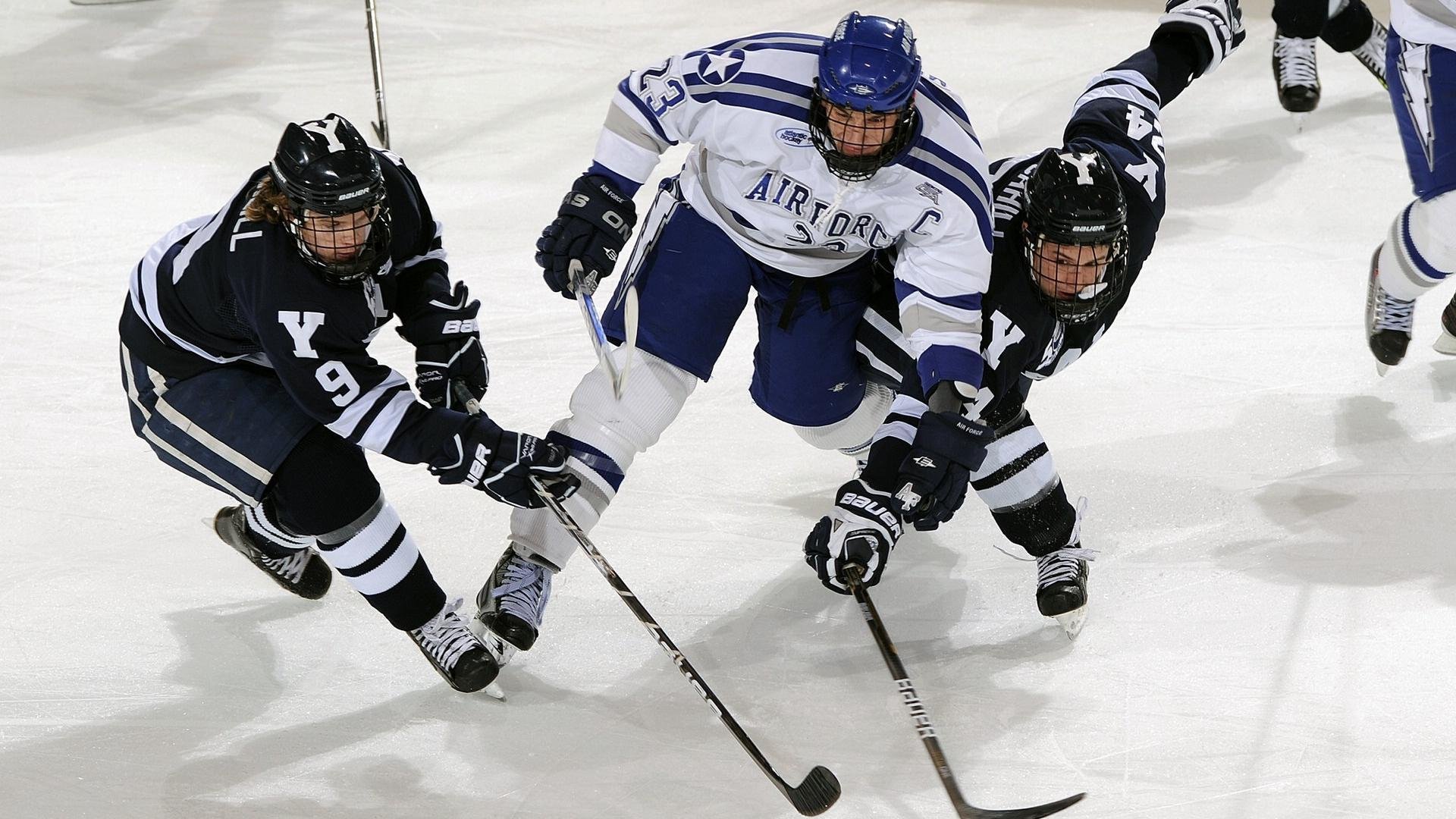 孤星闪耀亦需星河映照，范弗利特制胜贡献引领北京队全面碾压鹈鹕